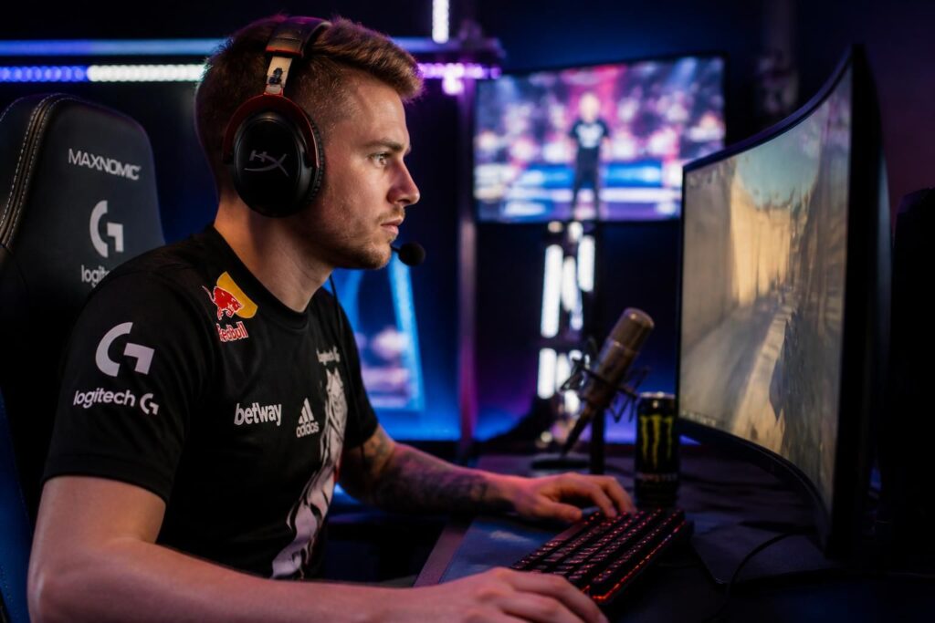 découvrez comment les joueurs esport tirent profit de leur passion grâce au sponsoring, un secteur en pleine croissance qui transforme les carrières dans le gaming.